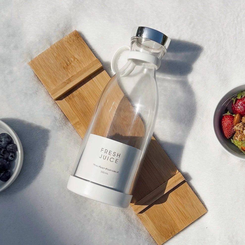 Freshpick™ – Portable USB Rechargeable Mini Juicer
